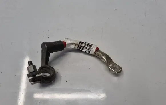 Chevrolet Orlando Positive cable (battery) 