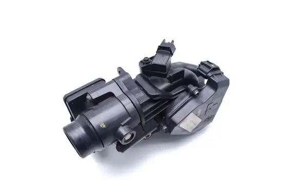 Nissan Qashqai Thermostat/thermostat housing 8201061908 A2C53350753 A2C53350932