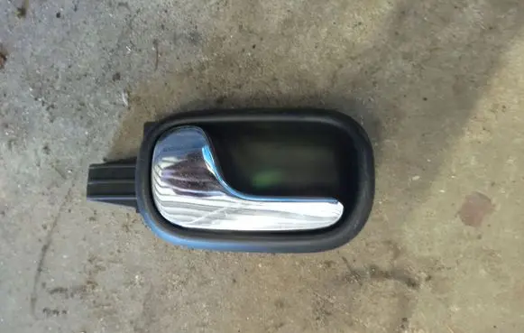 Audi A4 S4 B5 8D Rear door interior handle 8D0839019