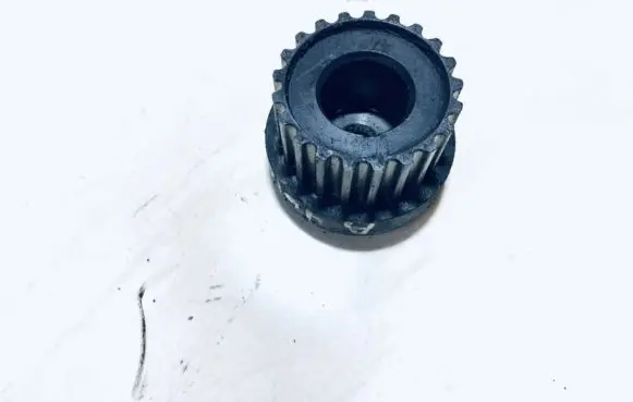 Volkswagen Golf V Crankshaft pulley