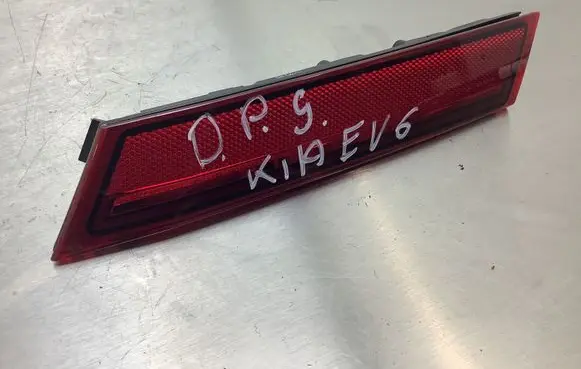 KIA EV6 Rear tail light reflector 924A2CV000 924A2CV050