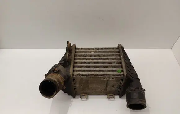 Volkswagen Golf III Intercooler radiator 1H0145805B 1H0145755