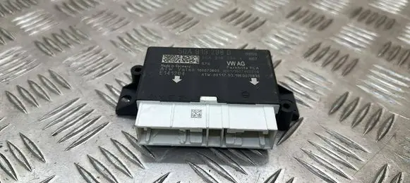 Skoda Octavia Mk3 (5E) Parking PDC control unit/module 5QA919298D 50A919298A