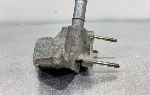 Mazda CX-3 Engine coolant pipe/hose