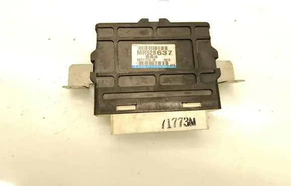 Mitsubishi Pajero Gearbox control unit/module MR528637