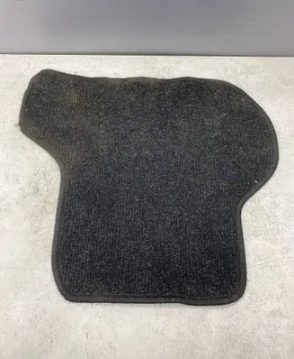 Volkswagen Golf V Rear floor mat 