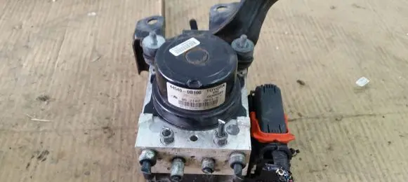 Toyota Yaris ABS Pump 445400D100