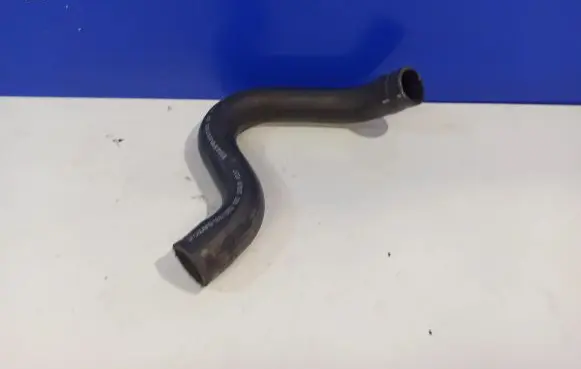 Volvo V70 Engine coolant pipe/hose 8671393 08671393