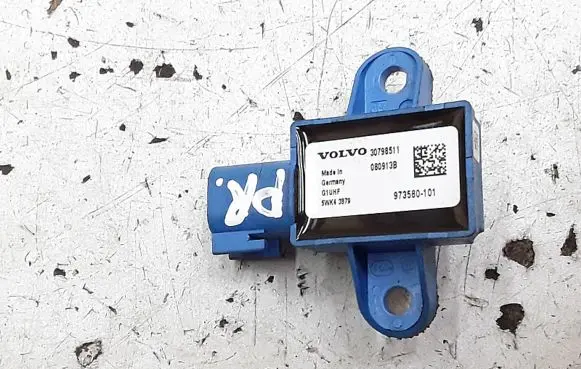 Volvo XC60 Fuel cut-off switch 30798511