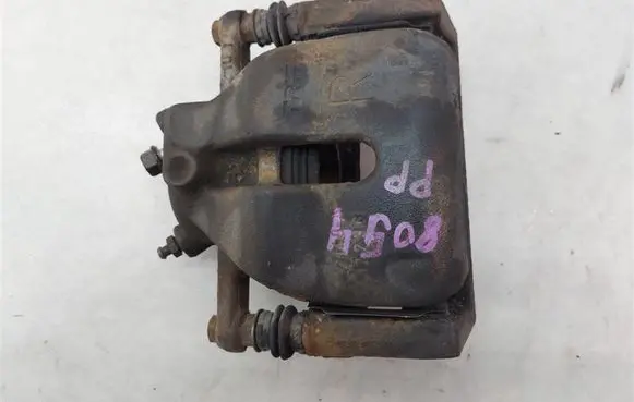 Suzuki SX4 Front brake caliper