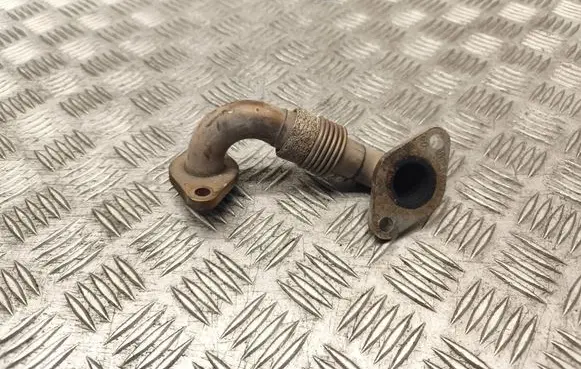 Volkswagen Touran I EGR valve line/pipe/hose 038131521BQ