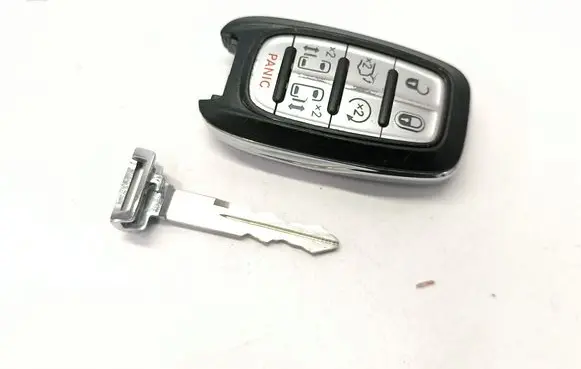 Chrysler Pacifica Ignition key/card 