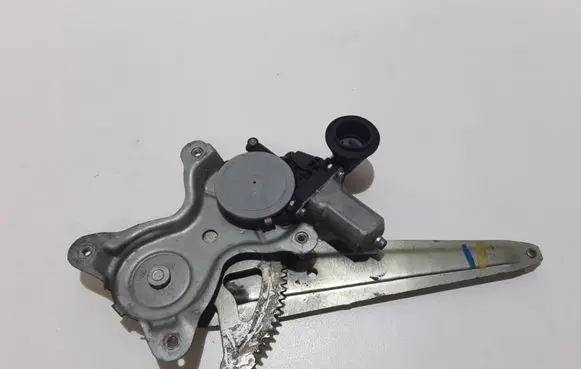 Lexus IS 220D-250-350 Rear door window regulator with motor 8571058010 0620401760