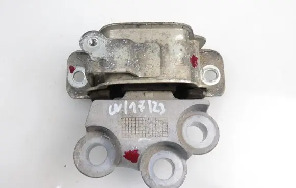Fiat Tipo Engine mount vacuum valve 