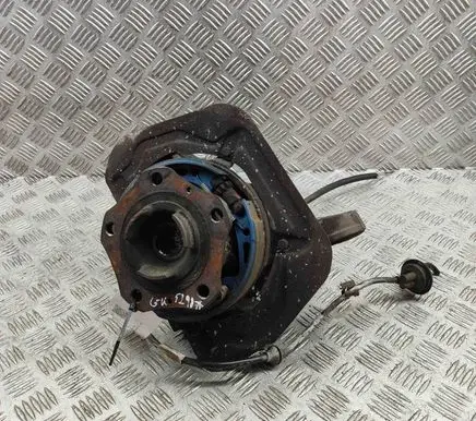 Porsche 911 996 Rear wheel hub 99633111106