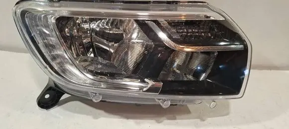 Renault Sandero II Headlight/headlamp 260103933R 2601933R