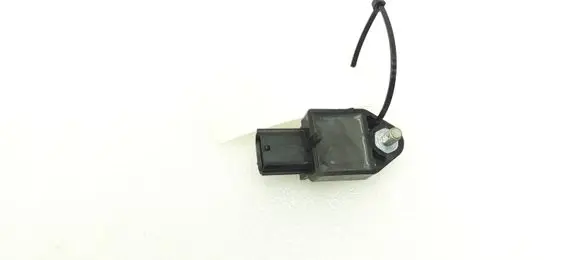 Mercedes-Benz B W245 Airbag deployment crash/impact sensor 8983105010