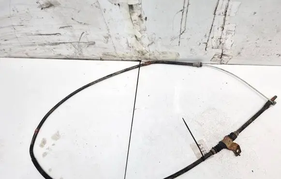 Mitsubishi Pajero Handbrake/parking brake wiring cable 
