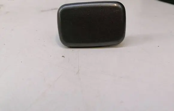 KIA Sorento Headlight washer spray nozzle cap/cover 