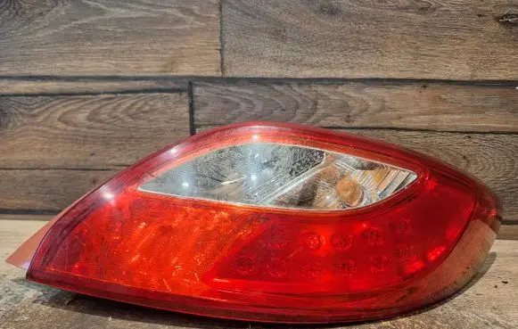 Mazda 2 Rear/tail lights D65151150 K2442