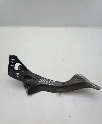 Audi A6 S6 C7 4G Fender mounting bracket 4G0821136A 4G0805816