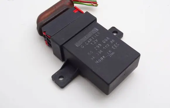 Peugeot 206 Coolant fan relay 9633610280