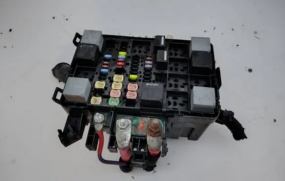 Fuse box set