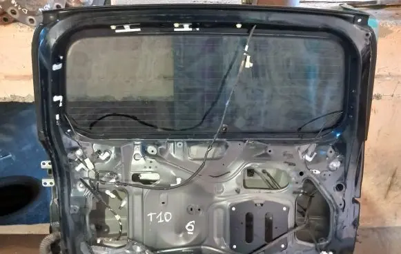 Toyota RAV 4 (XA30) Back/rear loading door T10006