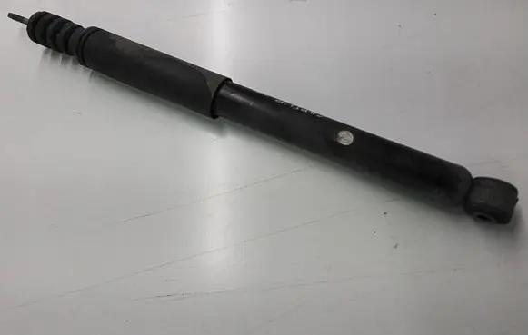 Renault Captur Rear shock absorber/damper 562105955R