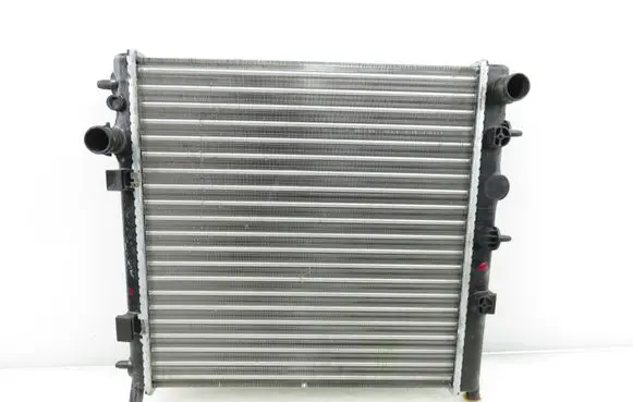 Peugeot 207 Coolant radiator 