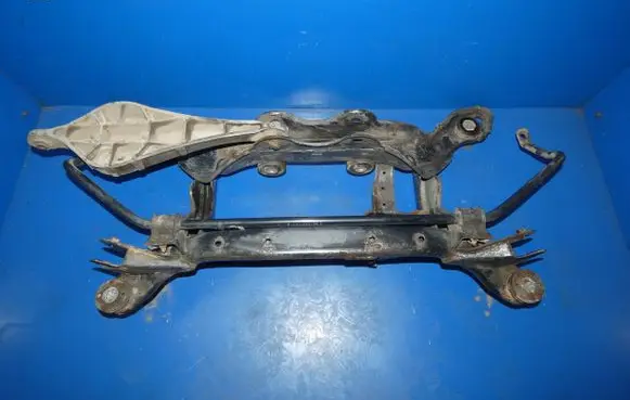 Volvo XC60 Rear subframe 
