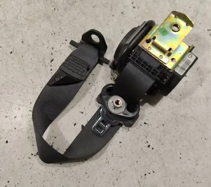 Renault Laguna II Rear seatbelt B508658