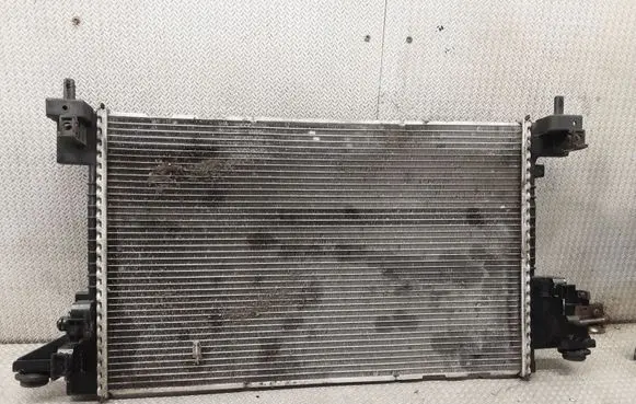 Chevrolet Volt I Coolant radiator 20842016