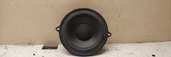 Rear door speaker