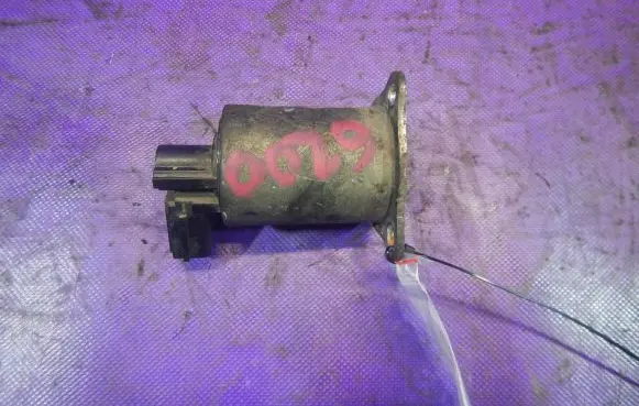 Nissan Primera EGR valve 8200360201