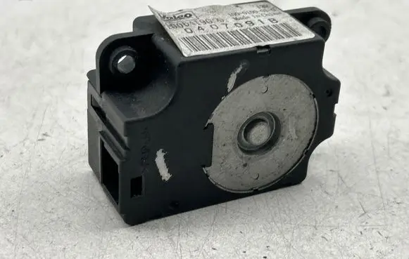 Renault Scenic III - Grand scenic III Air flap motor/actuator 1000100010 T1006419G 0407091B