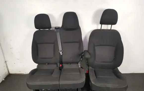 Renault Trafic III (X82) Seat set 