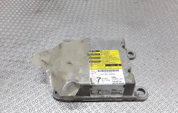 Toyota Corolla E120 E130 Airbag control unit/module 8917002400