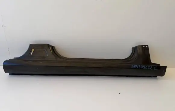 Skoda Octavia Mk3 (5E) Pillar (middle) 5E9809602C