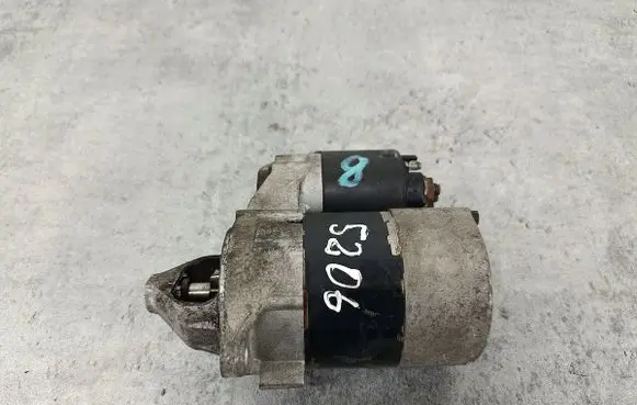 Mercedes-Benz A W168 Starter motor VALEO