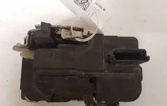 Peugeot Partner Front door lock 