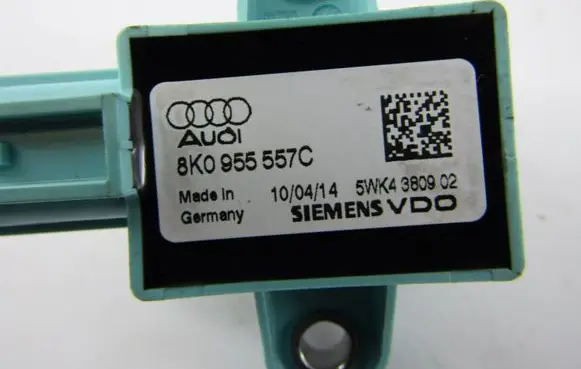Audi A4 S4 B8 8K Airbag deployment crash/impact sensor 8K0955557C