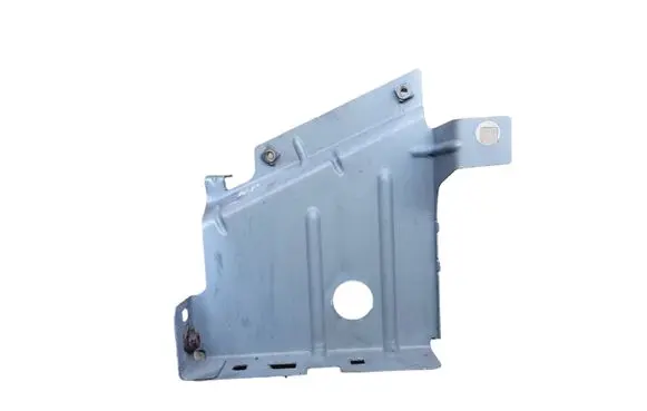Renault Master III Fender mounting bracket 631236296R