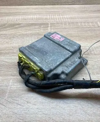 Mazda Premacy Airbag control unit/module C10057K30A 3321849