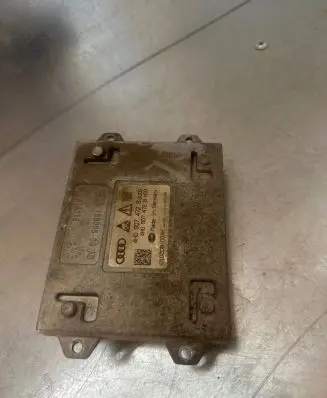 Audi A6 S6 C7 4G Headlight ballast module Xenon 4H0907472B 31T9TV03