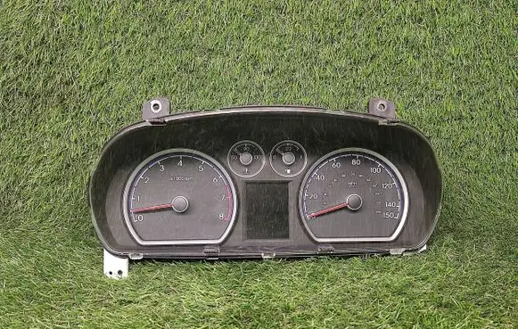 Hyundai i30 Speedometer (instrument cluster) 940112R530 11001585401U
