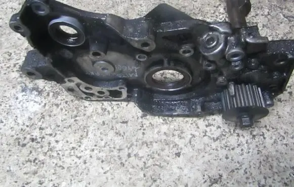 Mitsubishi Galant other engine part