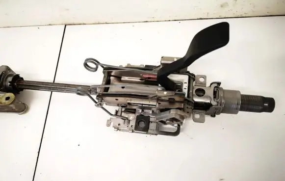 Volkswagen Fox Steering wheel axle