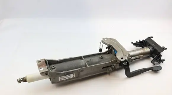 BMW X3 F25 Steering wheel axle 6854045