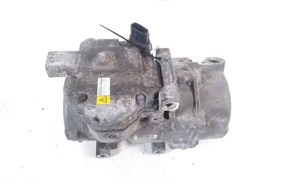 Toyota Prius+ (ZVW40) Air conditioning (A/C) compressor (pump) 88370-76020